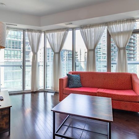 Exclusive Downtown 2Bed Suites โตรอนโต ภายนอก รูปภาพ