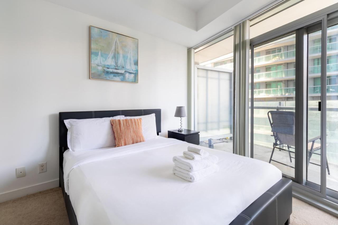 Exclusive Downtown 2Bed Suites โตรอนโต ภายนอก รูปภาพ