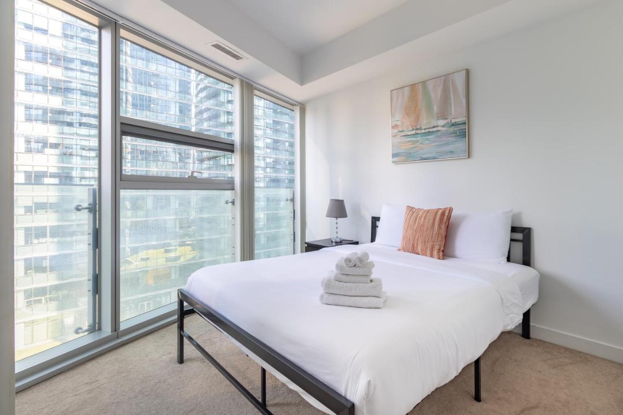 Exclusive Downtown 2Bed Suites โตรอนโต ภายนอก รูปภาพ